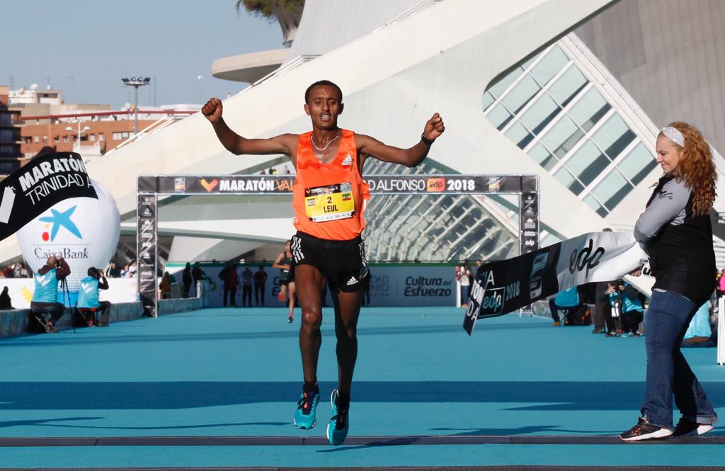 Las mejores imágenes del Maratón Valencia Trinidad Alfonso EDP