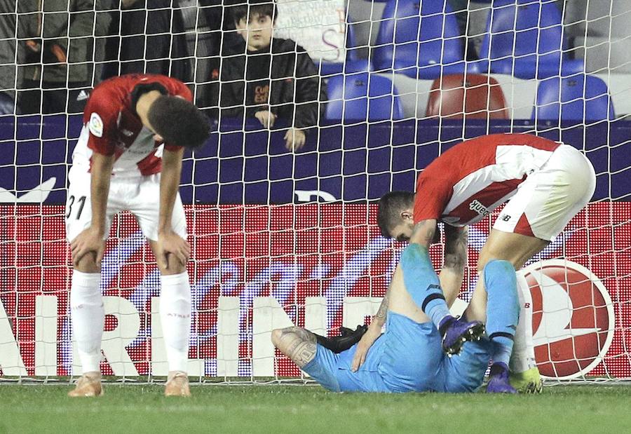 Estas son las mejores imágenes del partido de la jornada 14 de LaLiga en el Ciutat de València