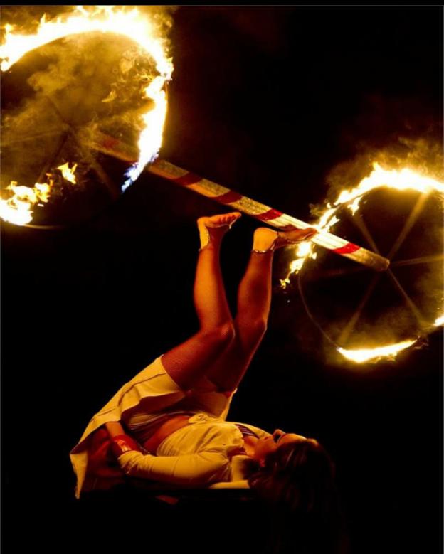 El circo Alaska debuta con gran éxito de público