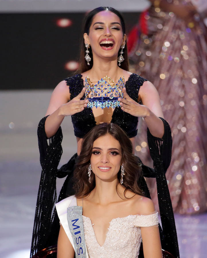 La modelo mexicana Vanessa Ponce de León, de 26 años, se coronó esta noche Miss Mundo en la sexagésimo octava edición del certamen, celebrada en la ciudad tropical china de Sanya, logrando así la primera corona para su país. La guanajuatense se impuso en una disputada ronda final a la tailandesa Nicolene Pichapa Limunskan, que terminó segunda, y a las aspirantes de Bielorrusia, Jamaica y Uganda. «Usaré mi reinado para seguir haciendo lo mismo que hago desde hace tres años, es decir, seguir siendo un ejemplo, porque todos podemos ser un ejemplo. El mundo necesita un cambio y ayudar no es tan difícil», comentó la modelo mexicana al recibir la corona.