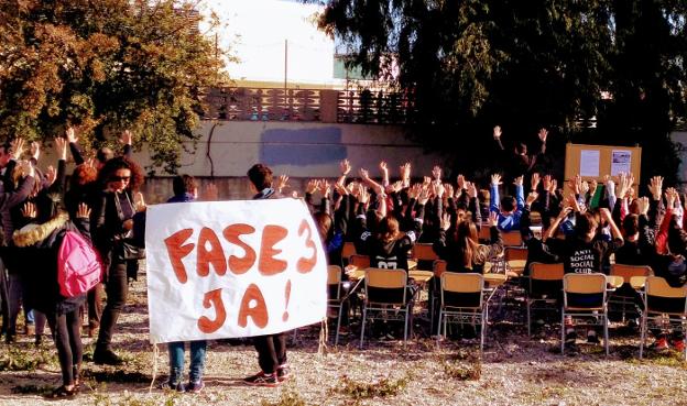 Diez años sin terminar el instituto El Cabanyal