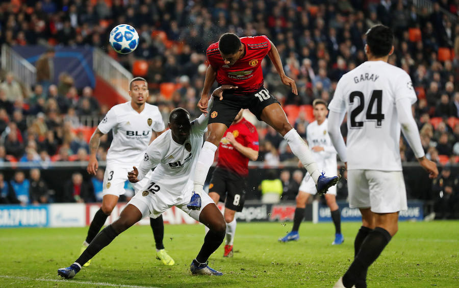 Estas son las imágenes que deja el partido de la jornada 6 de Champions League entre los de Marcelino y los de Mourinho