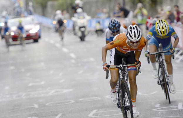 La holandesa Marianne Vos en una prueba en Florencia. 