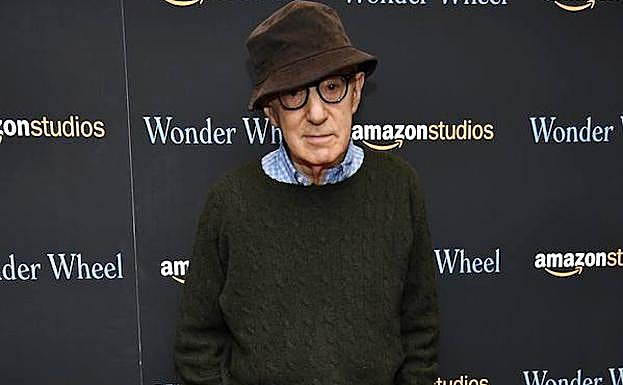 Una modelo desvela que tuvo un romance con Woody Allen con 16 años