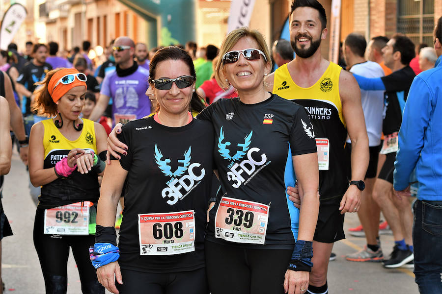 Foios ha acogido este domingo 23 de diciembre la quinta edición de su 10K contra la Fibrosis Quística. Se trata de una carrera solidaria que se ha consolidado en el calendario de final de año en Valencia.