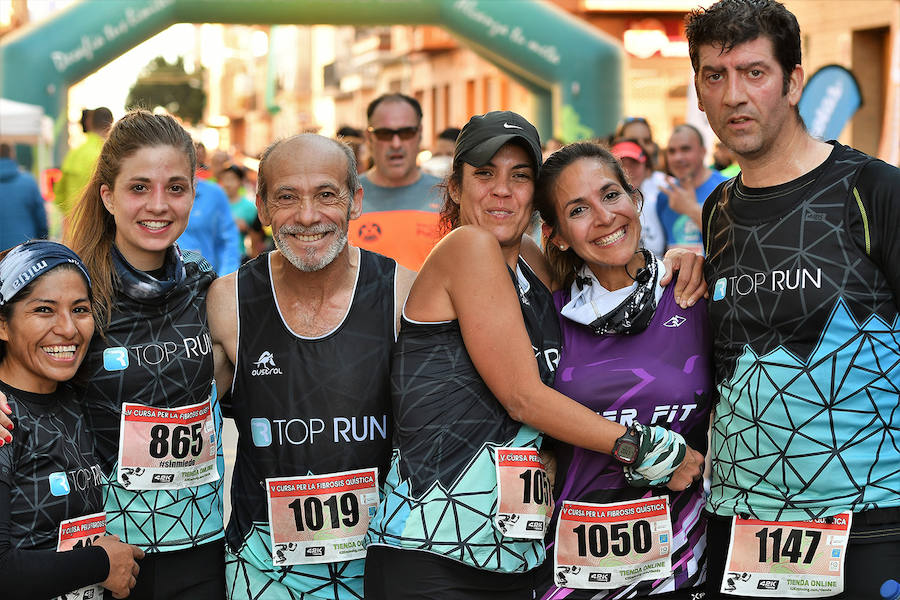 Foios ha acogido este domingo 23 de diciembre la quinta edición de su 10K contra la Fibrosis Quística. Se trata de una carrera solidaria que se ha consolidado en el calendario de final de año en Valencia.