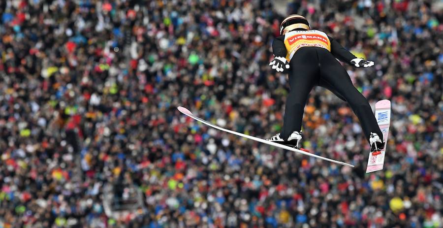 Se trata del primer evento deportivo del año y forma parte del Torneo Cuatro Trampolines de la Copa del mundo de saltos de esquí