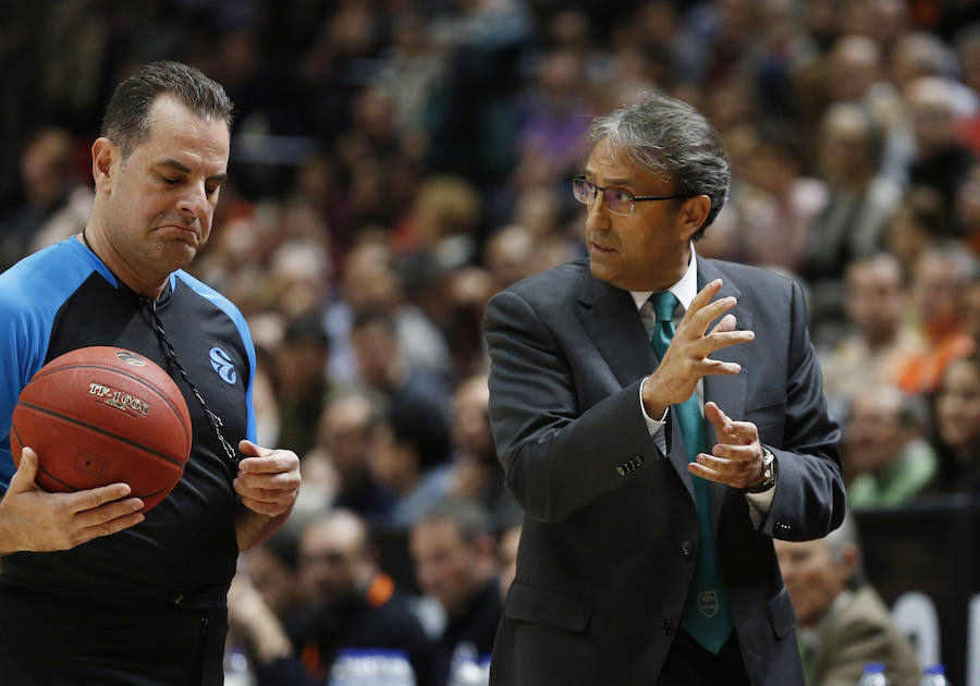 Estas son las imágenes que deja el primer partido del Top16 de EuroCup en la Fonteta. La victoria ha sido para el conjunto taronja por 85-74