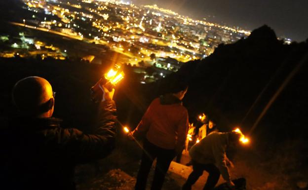 La bajada de antorchas de Elda.