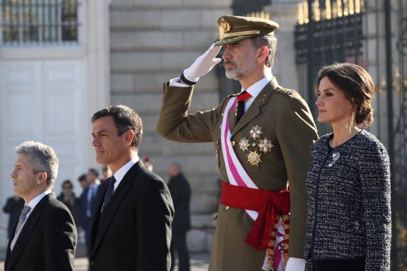 Los Reyes de España, Felipe VI y doña Letizia, presidieron la tradicional Pascua Militar junto a los ministros de Defensa y del Interior, Margarita Robles y Fernando Grande-Marlaska