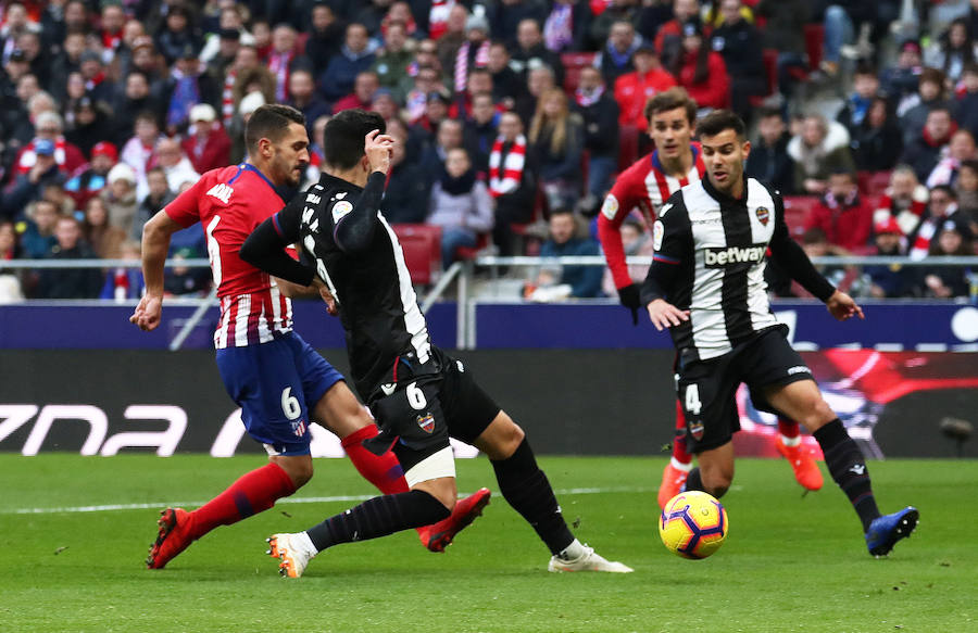 El partido de la jornada 19 de LaLiga en el Wanda Metropolitano deja estas imágenes de las mejores jugadas