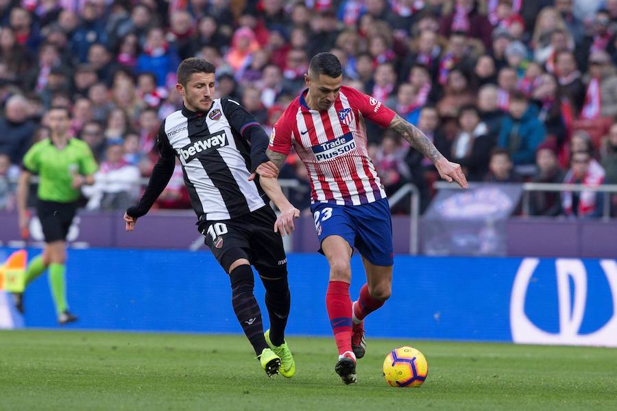 El partido de la jornada 19 de LaLiga en el Wanda Metropolitano deja estas imágenes de las mejores jugadas