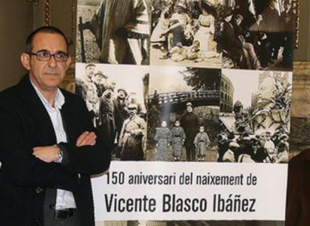 El director de la casa-museo Blasco Ibáñez, Emilio Sales. 