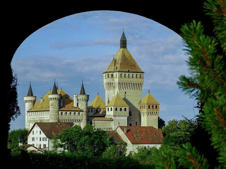 Castillo de Vufflens (Suiza)