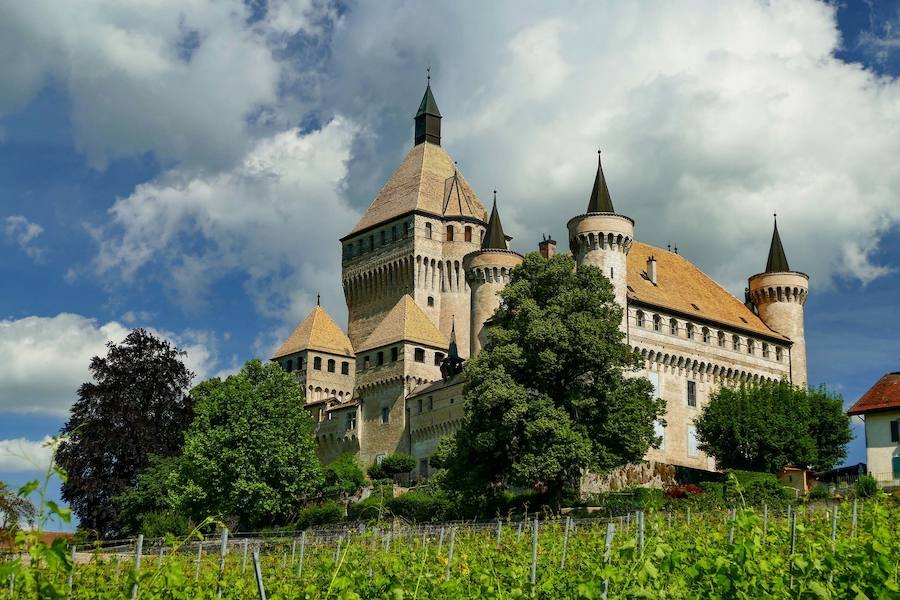 Castillo de Vufflens (Suiza)