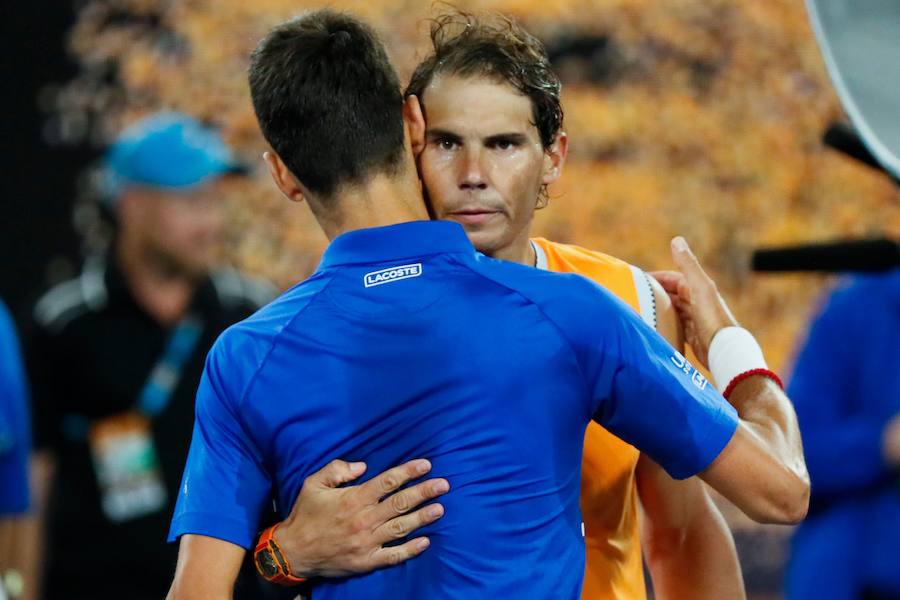 Novak Djokovic y Rafa Nadal disputan la fina del Abierto de Australia, el primer Grand Slam de la temporada.