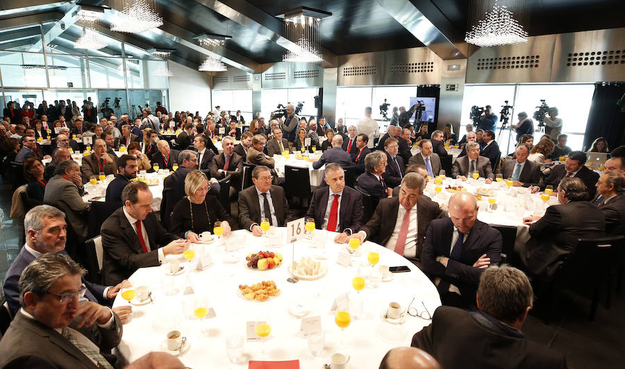 El ministro José Luis Ábalos ha repasado hoy los proyectos de su ministerio en la Comunitat Valenciana