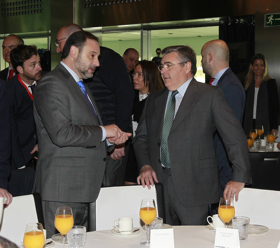 El ministro José Luis Ábalos repasa los proyectos del Ministerio de Fomento en la Comunitat Valenciana.