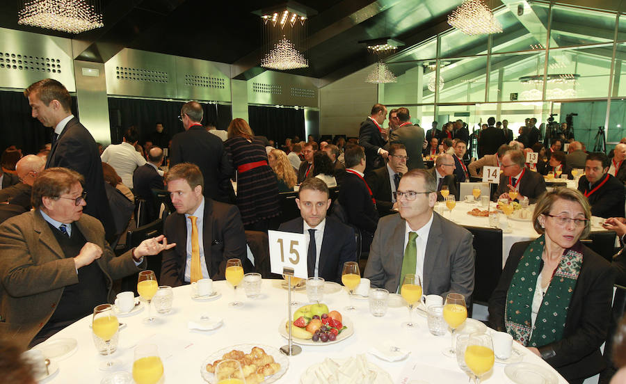 El ministro José Luis Ábalos repasa los proyectos del Ministerio de Fomento en la Comunitat Valenciana.