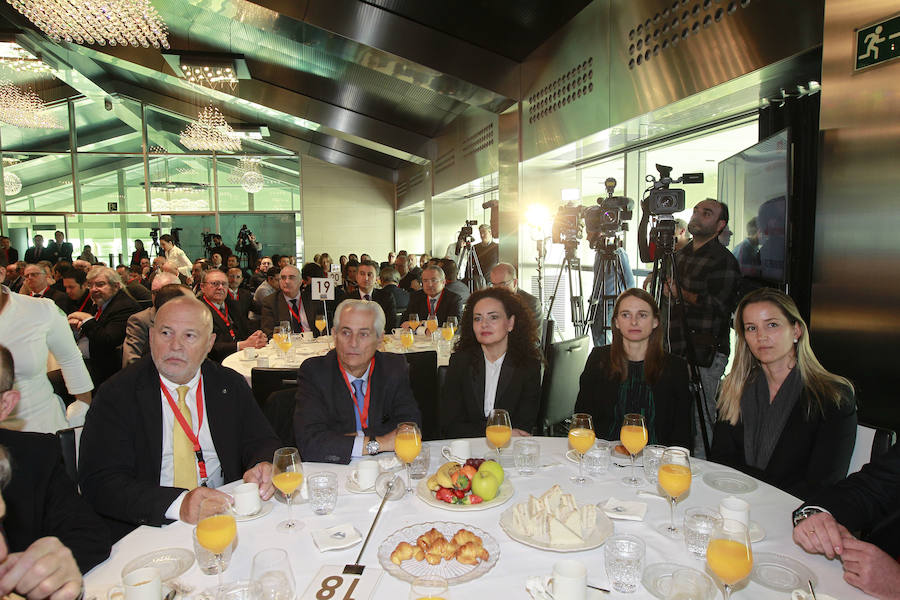 El ministro José Luis Ábalos repasa los proyectos del Ministerio de Fomento en la Comunitat Valenciana.