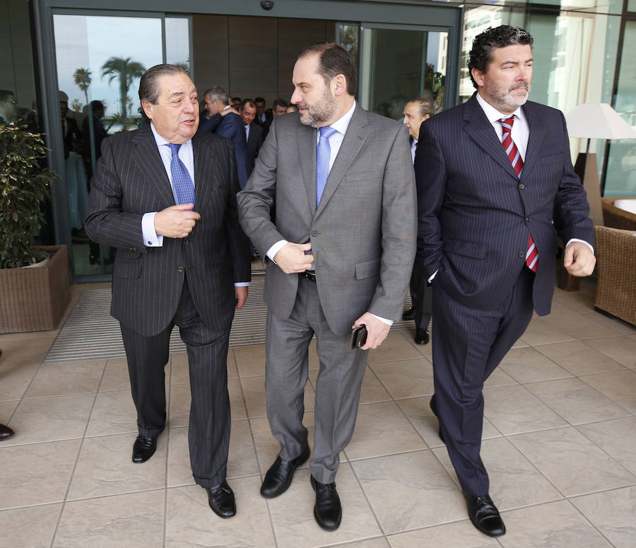 El ministro José Luis Ábalos repasa los proyectos del Ministerio de Fomento en la Comunitat Valenciana.