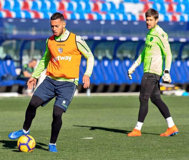 Vezo, ayer en su primer entrenamiento con el Levante. 