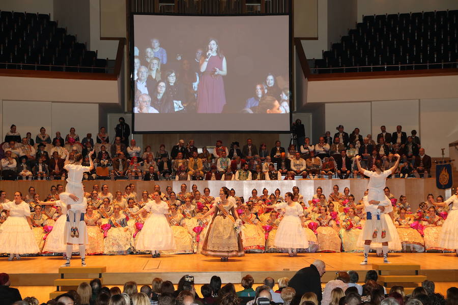 Las 46 fallas que conforman la agrupación del Marítimo celebraron en el Palau de la Música la exaltación de sus falleras mayores para las Fallas 2019. Al acto asistieron las falleras mayores de Valencia, Marina Civera y Sara Larrazábal. 