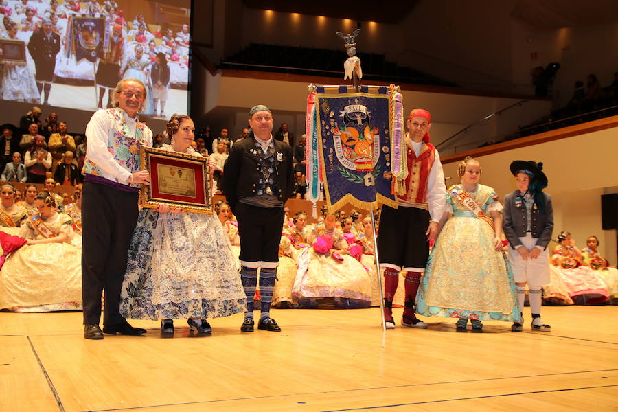 Las 46 fallas que conforman la agrupación del Marítimo celebraron en el Palau de la Música la exaltación de sus falleras mayores para las Fallas 2019. Al acto asistieron las falleras mayores de Valencia, Marina Civera y Sara Larrazábal. 