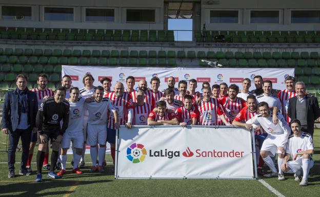 Martín Vázquez y Manolo, en las esquinas, en el III Derbi de las Redacciones de LaLiga 