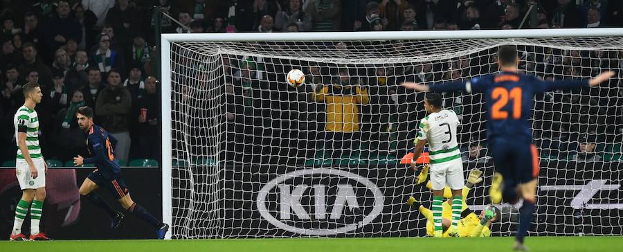 Fotos del partido Celtic- Valencia CF de la ida de dieciseisavos de final de la Europa League disputado en el Celtic Park.