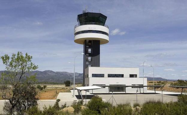 Aena promete estudiar su participación en el aeropuerto de Castellón