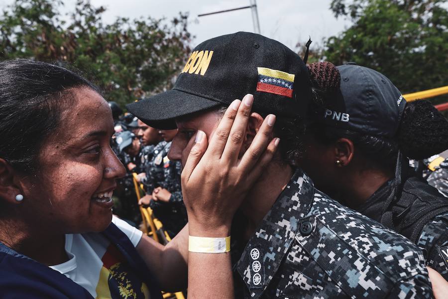 Más de 40 persontas resultaron heridas en el puente Ureña, frontera entre Colombia y Venezuela 