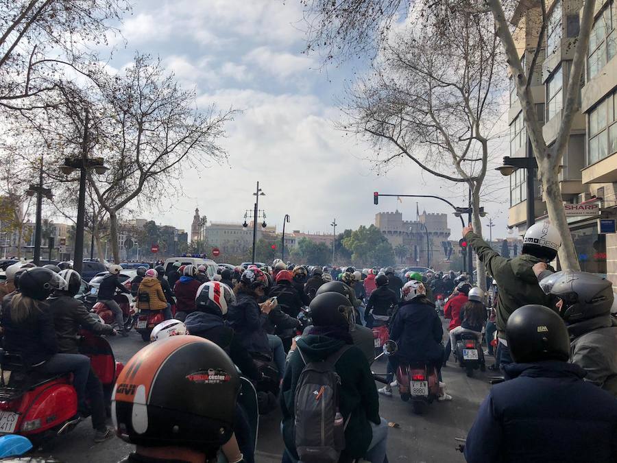 Fotos: Concentración de Vespas y Lambrettas Vespalafalla 2019