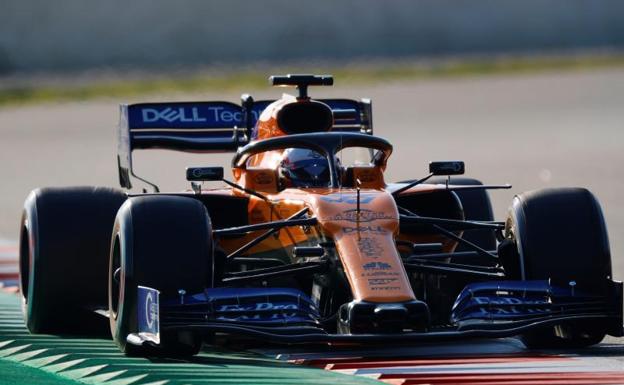 El piloto español de McLaren, Carlos Sainz, durante la segunda jornada de pretemporada en el Circuito de Montmeló.