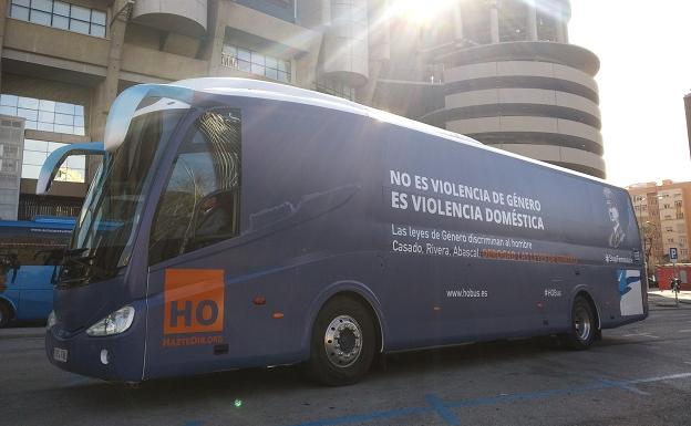 Autobús de HazteOir en Madrid.