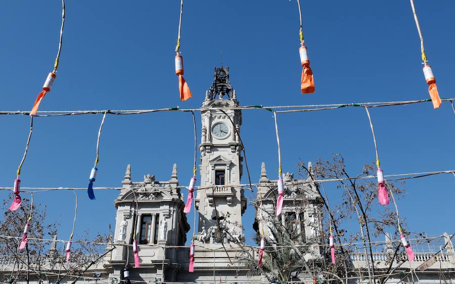 Fotos: Mascletà del 1 de marzo de las Fallas 2019