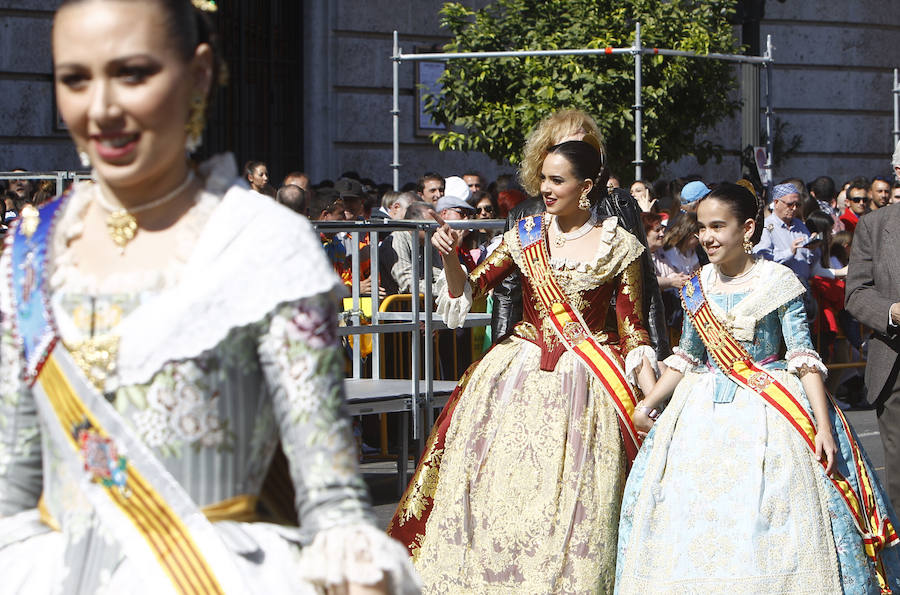 Las imágenes que deja el disparo de Pirotecnia del Mediterráneo en las Fallas de Valencia.