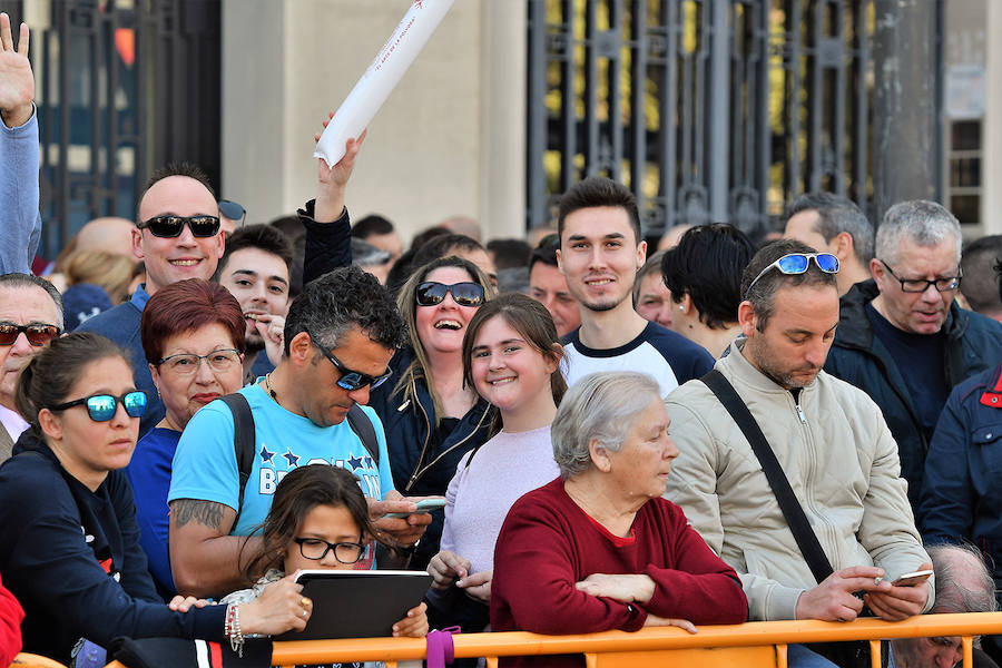 Fotos: Búscate en la mascletà del 3 de marzo de las Fallas de Valencia 2019