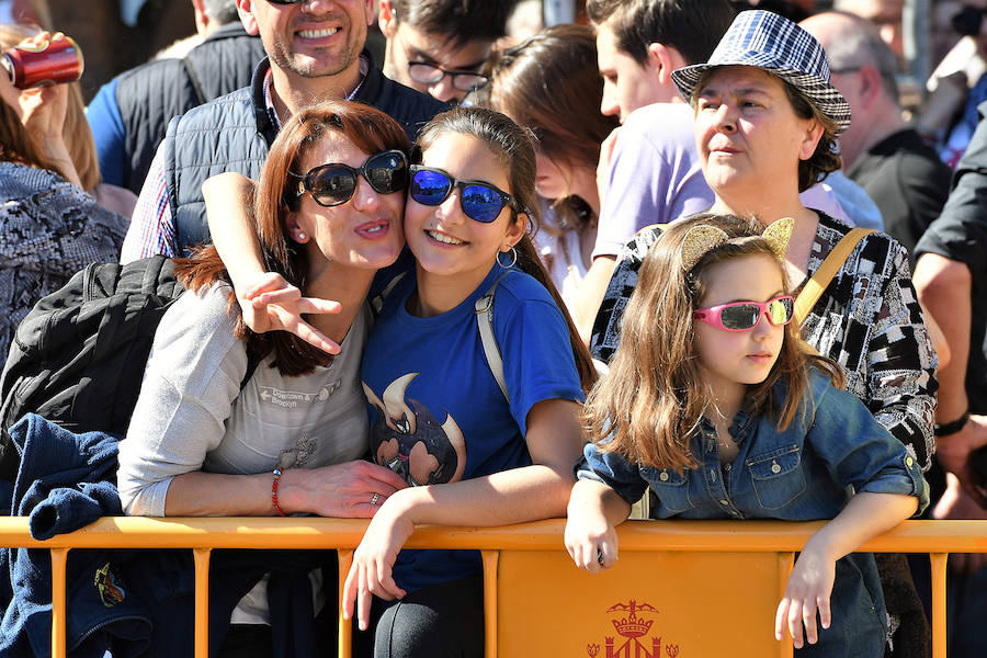 Fotos: Búscate en la mascletà del 3 de marzo de las Fallas de Valencia 2019