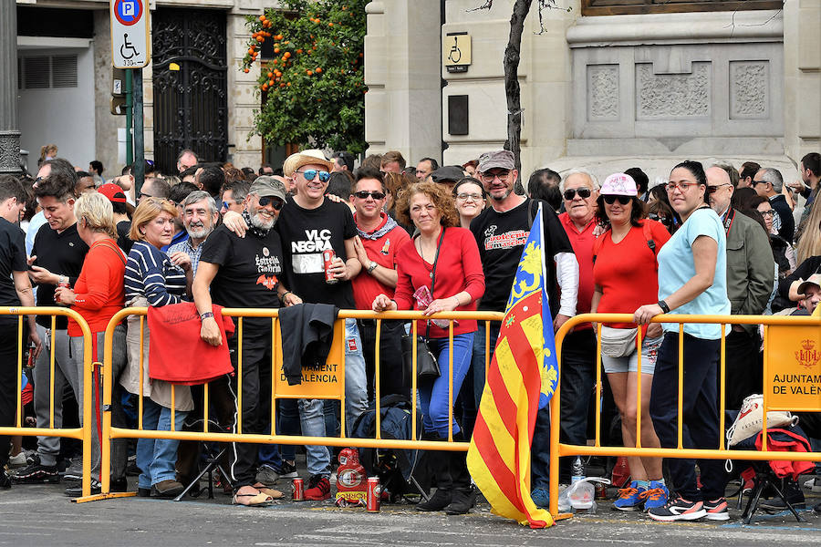 Fotos: Búscate en la mascletà de hoy