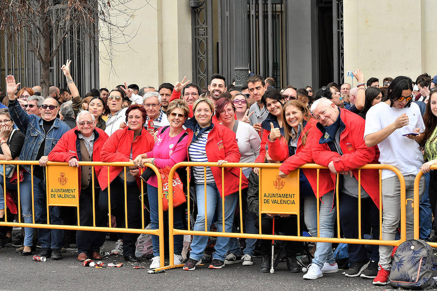 Fotos: Búscate en la mascletà de hoy