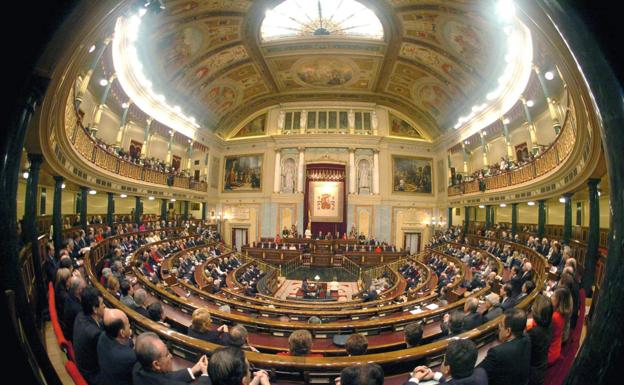 Diputados durante un pleno del Congreso. 