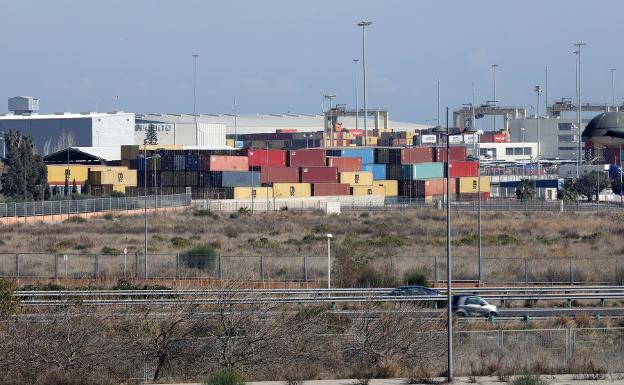 Parte de los solares de la ZAL en La Punta.