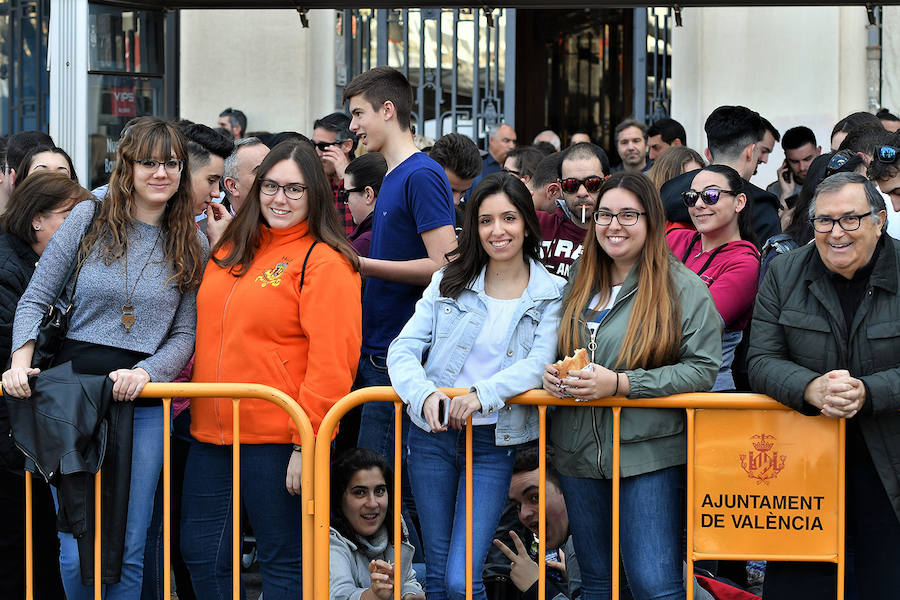 Fotos: Búscate en la mascletà de hoy