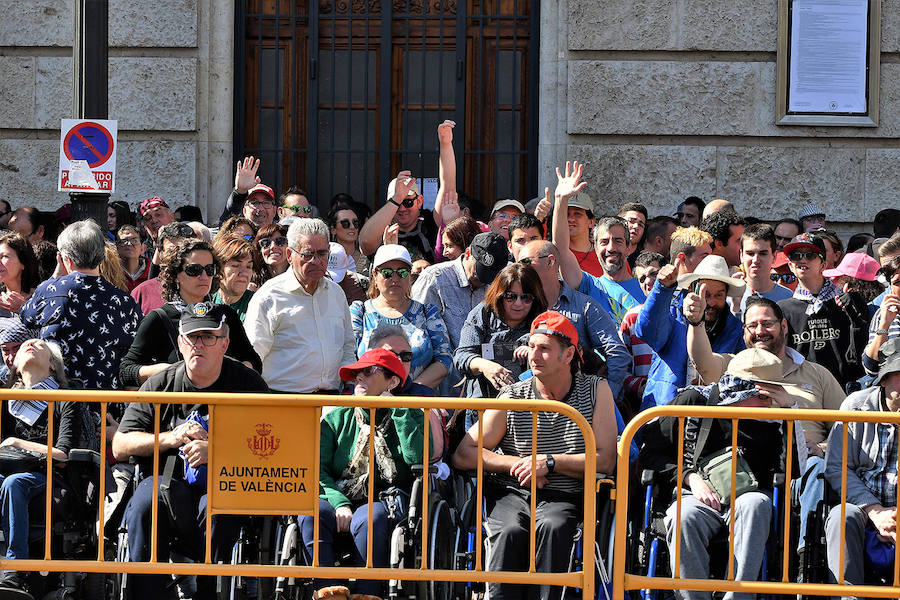 Fotos: Búscate en la mascletà de hoy