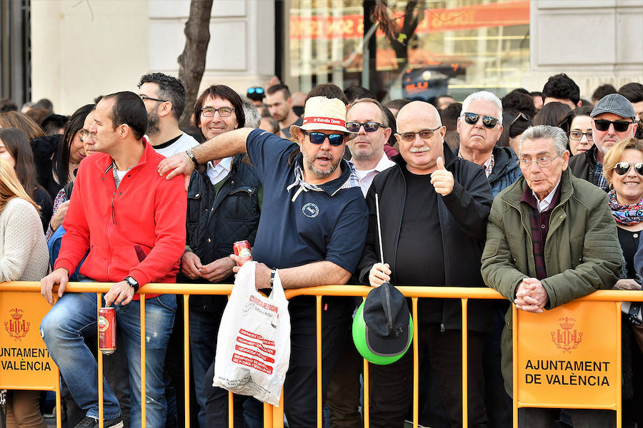 Fotos: Búscate en la mascletà de hoy