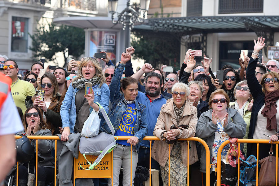 Fotos: Búscate en la mascletà de hoy