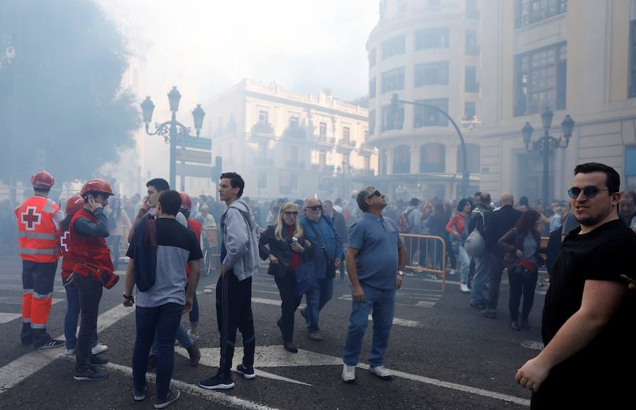 Fotos: Mascletà del 7 de marzo de las Fallas 2019. Pirotècnia Gironina