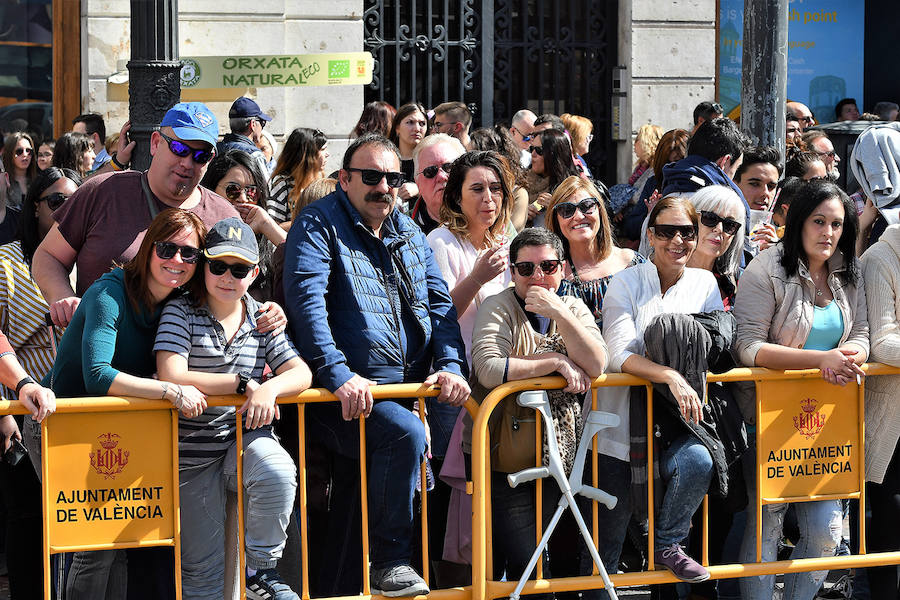 Fotos: Búscate en la mascletà del 8 de marzo de las Fallas 2019