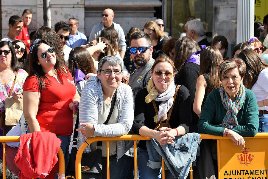 Fotos: Búscate en la mascletà del 8 de marzo de las Fallas 2019